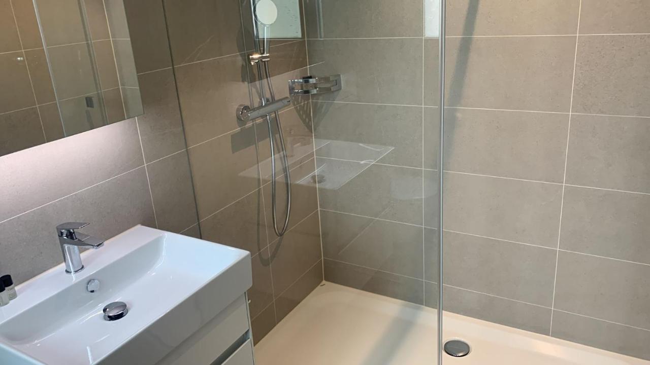 Swiss Star Zurich Oerlikon - Self Check-In Διαμέρισμα Εξωτερικό φωτογραφία